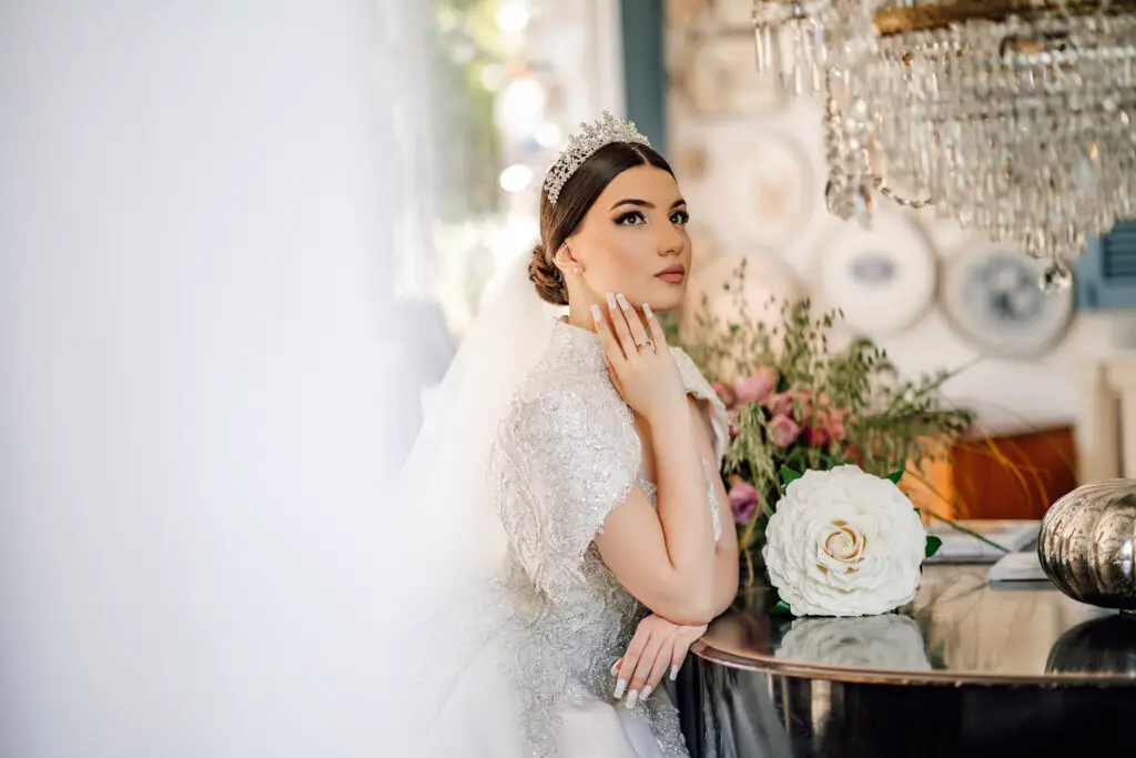 საქორწილო — 13